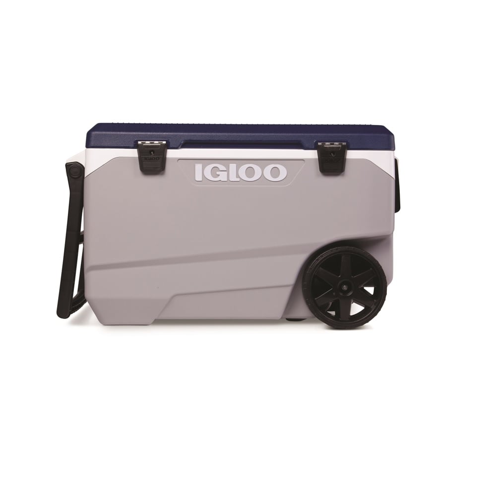 IGLOO Outdoor Maxcold Latitude Rolling Cooler, 90 Quarts - 34818